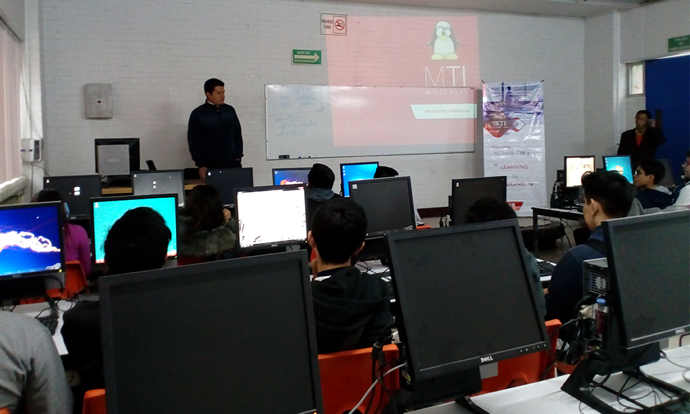 Taller Introducción a Linux en CETis 8
