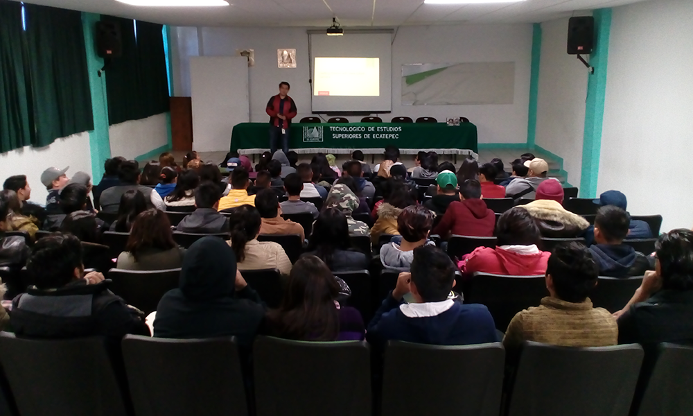 Conferencia "Java Cloud" en TESE